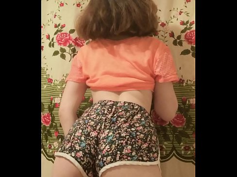 ❤️ Jovem sensual a despir os seus calções para a câmara ❤️ Porno vídeo em porno pt.dreamypassionjourney.ru ❌️❤