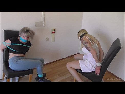 ❤️ Viciado / amarrado e amordaçado / donzela em apuros ❤️ Porno vídeo em porno pt.dreamypassionjourney.ru ❌️❤