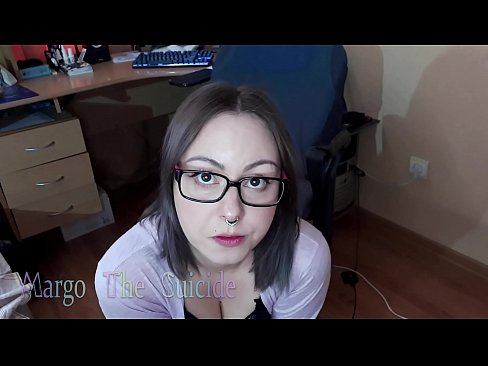 ❤️ Rapariga Sexy com Dildo de Óculos Chupa Profundamente na Câmara ❤️ Porno vídeo em porno pt.dreamypassionjourney.ru ❌️❤